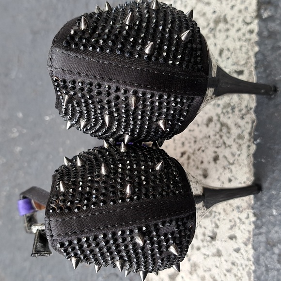 Canzone Spike Purple Heels - Picture 4 of 11